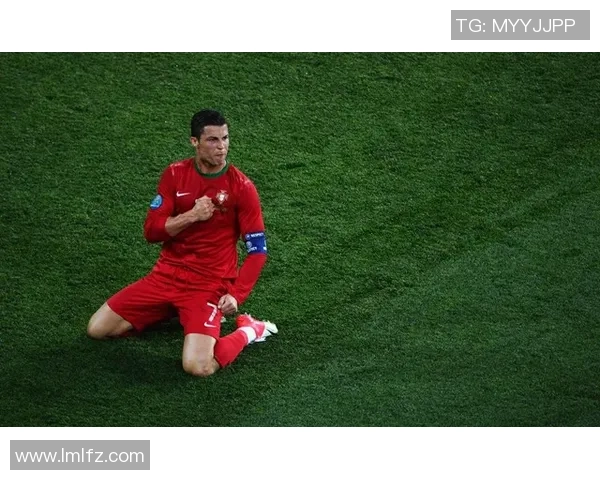 杨秀英独家分享足球心得与技巧助你提升球技的秘密揭秘